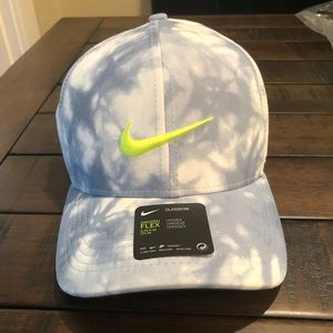 Nike Golf Aerobill Classic 99 Cap Dri-fit Hat S/M